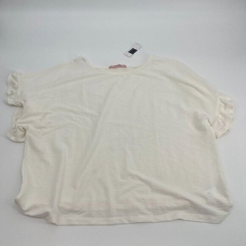 In Every Story Blouse 1X Womens White Short Sleeves Ruffle Plus Size Casual Knit